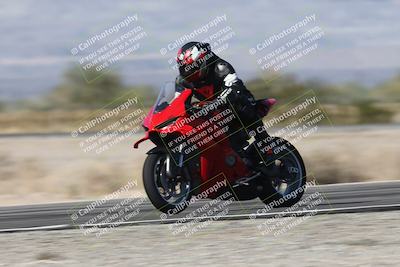 media/Dec-01-2025-Moto Forza (Mon) [[2daa91e15f]]/1-Advanced Group/Session 3 Turn 3 Exit Bump Pans/